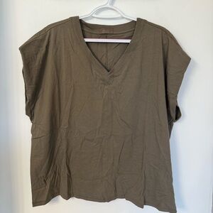 NUUDS Mocha V Neck Muscle Tee Large